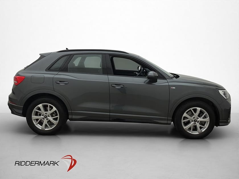 Bild 4 av Audi Q3 40 TFSI quattro Q S-line Cockpit Skinn Drag Kamera 190hk