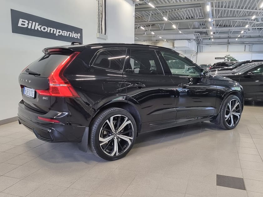 Bild 4 av Volvo XC60 B4 AWD Geartronic Ultimate Dark Euro 6