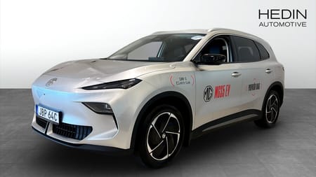MG S5 EV Long Range LUXURY 64 kWh -Laddkort värde 15 000 kr ingår