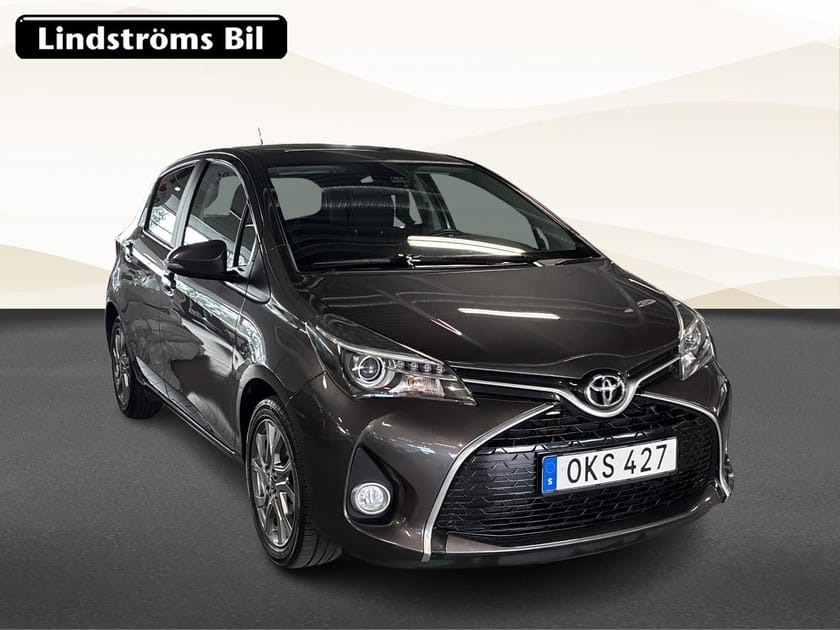 Bild 3 av Toyota Yaris 1.33 Intense Edition Sommar/Vinterhjul