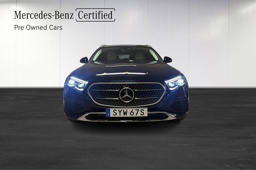 Bild 2 av Mercedes-Benz E 300 d e 4MATIC All-Terrain Burmester / Drag / Premium