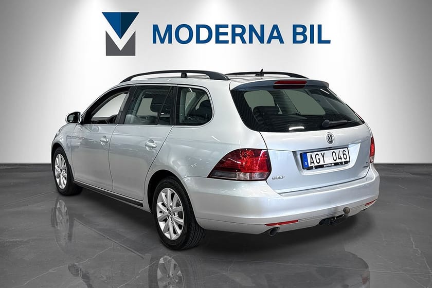 Bild 3 av Volkswagen Golf Variant 1.6 TDI 105hk Kamrem bytt B-kamera Drag Nyserv