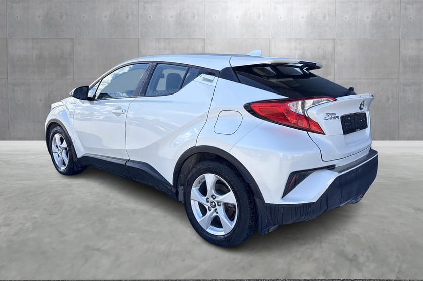 Bilde 2 av Toyota C-HR Hybrid Dynamic Tech I Sporty I drivstoffgjerrig