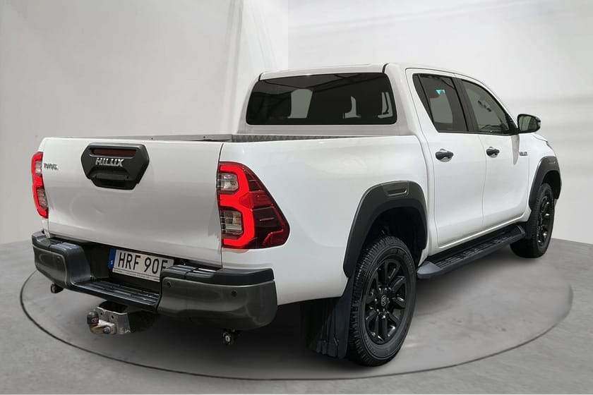 Bild 3 av Toyota Hilux Dubbelhytt 2.8 D 4WD (204hk) Invincible