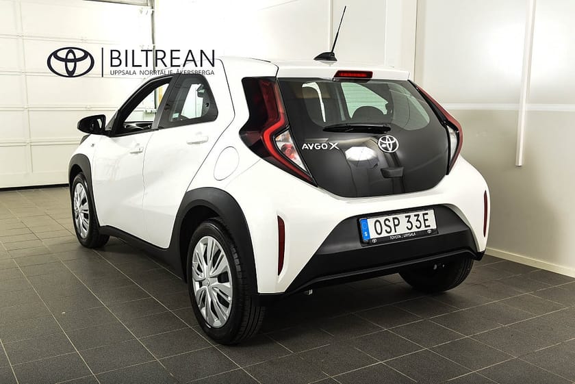 Bild 3 av Toyota Aygo X 1.0 VVT-i Backkamera Android Auto/Apple Carplay
