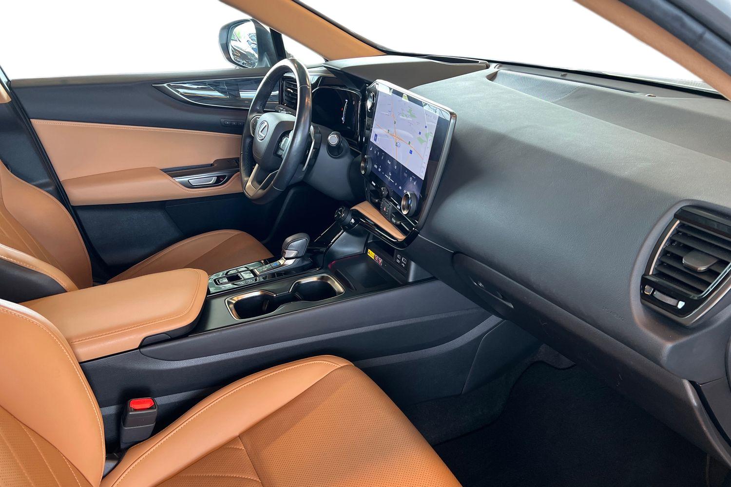 Lexus NX 450h+ E-CVT, 309hp, 2023