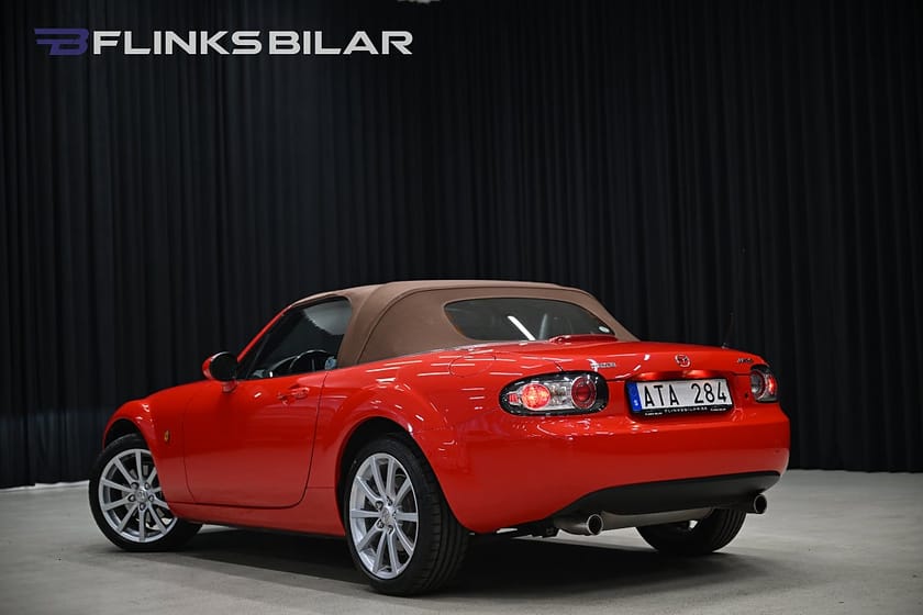 Bild 5 av Mazda MX-5 Soft-top 2.0 160HK Softtop|Skinn|Lågmil|Svensksåld