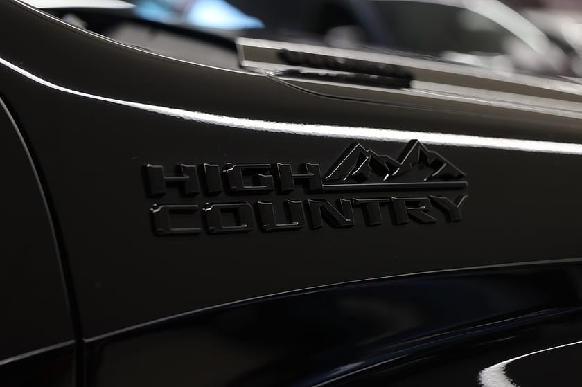 Bild 5 av Chevrolet Silverado 1500 Crew Cab High Country Midnight Edt 3.0 Lucka HUD BOSE