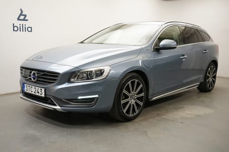 Volvo V60 D5 AWD Twin Engine Business Advanced, Förarstol elmanövrerad, Dragkrok, Taklucka