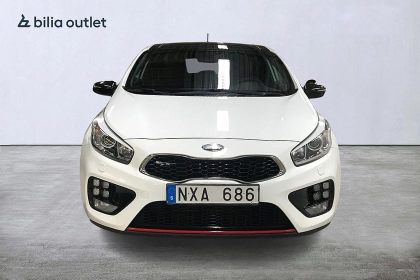 Bild 3 av Kia pro_cee'd GT Pro_Cee´d 1.6 GDI First Edt 204hk Panorama Navi Backkamera