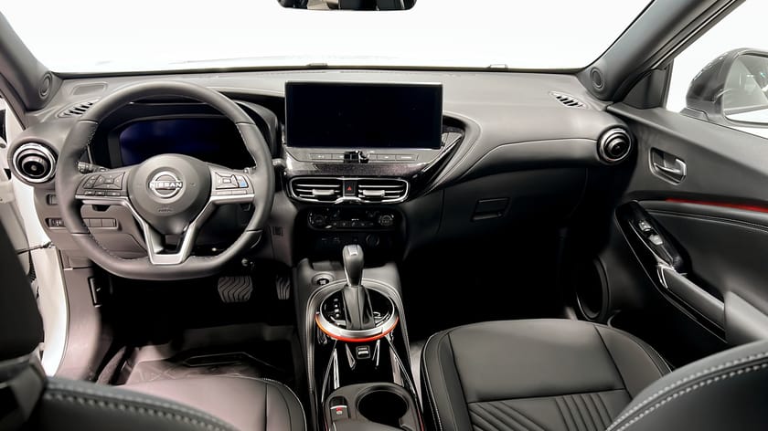 Bild 4 av Nissan Juke DIG-T 114HP 7DCT TEKNA 19' + NAVI MY24