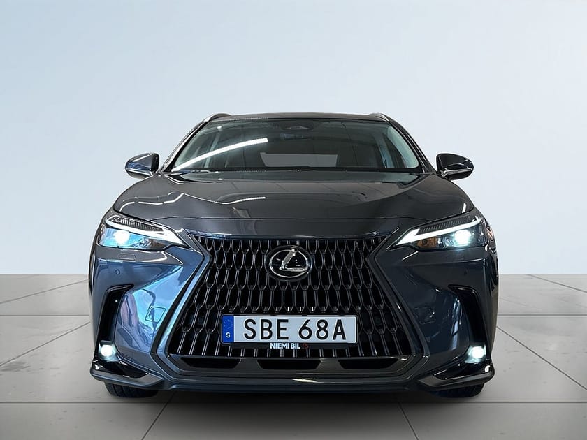 Bild 2 av Lexus NX 450h+ PLUG-IN Business Plus AWD Nybilsgaranti Navi S&V