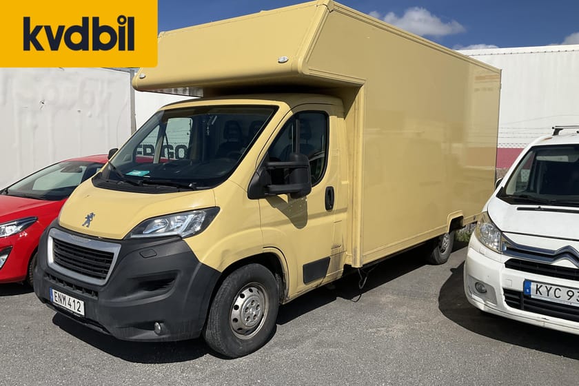 Bild 1 av Peugeot Boxer Chassi Cab 335 2.0 Volymskåp (163hk) Reparationsobjekt