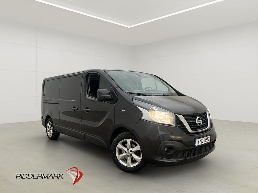 Bild 1 av Nissan NV300 Skåpbil L2 1.6dCi Värmare Dragkrok B-Kamera V-Inredd