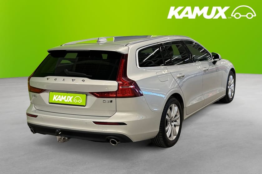 Bild 4 av Volvo V60 D3 Momentum Advanced AWD 150hk Värmare Drag Kamera Carplay BLIS