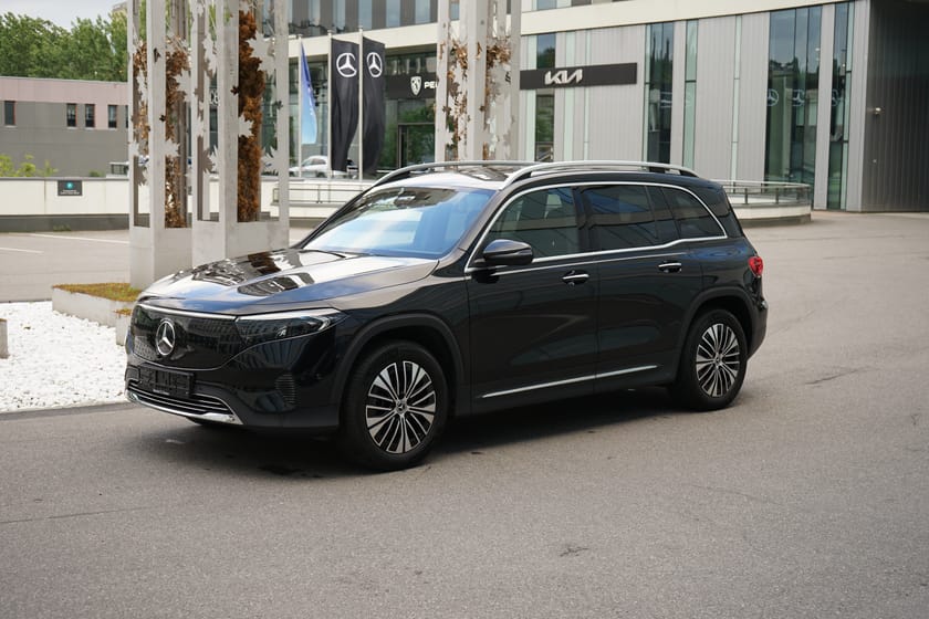 Bilde 2 av Mercedes-Benz EQB 300 4MATIC / velutstyrt
