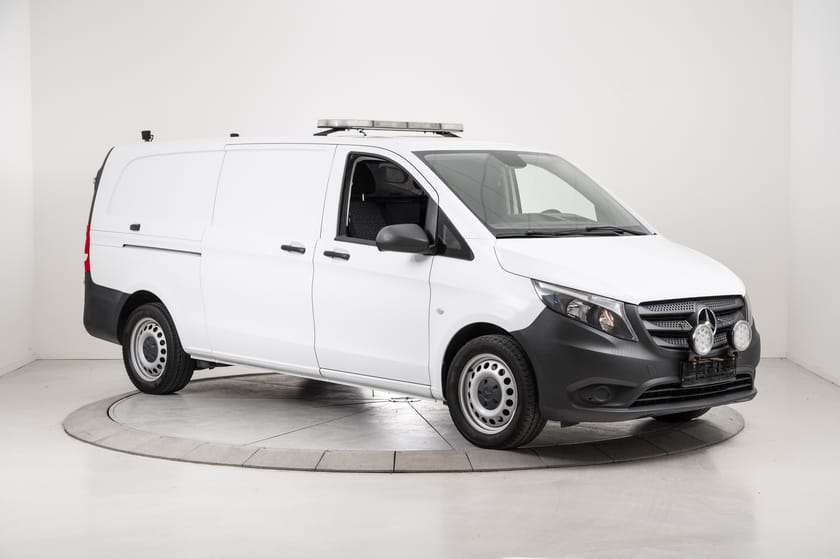 Bilde 2 av Mercedes-Benz Vito 116 CDI 4x4 3.2t A3 4MATIC aut Auksjon! Les Tekst!