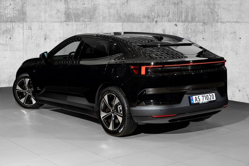 Bilde 2 av Polestar 4 Coupé Long range Dual motor 2026 mot Prime