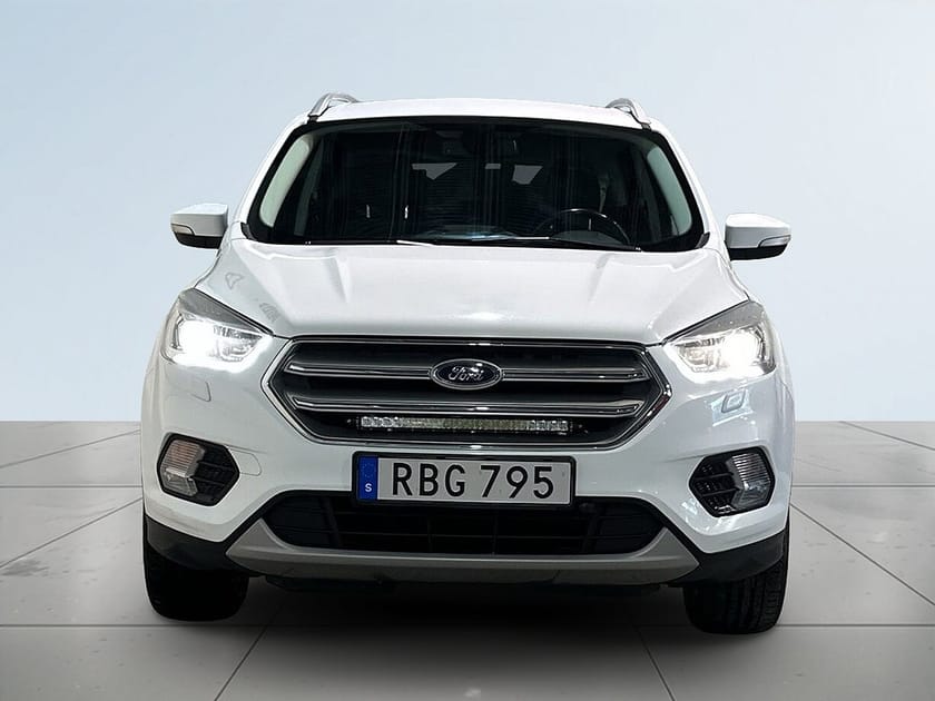 Bild 2 av Ford Kuga 2.0 TDCi AWD Powershift Titanium Pvärm Drag Kamera SoV