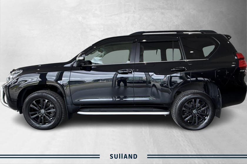 Bilde 2 av Toyota Land Cruiser 5-dørs AWD/Aut./Cruise/Skinn/Krok 3 t./P.varmer/