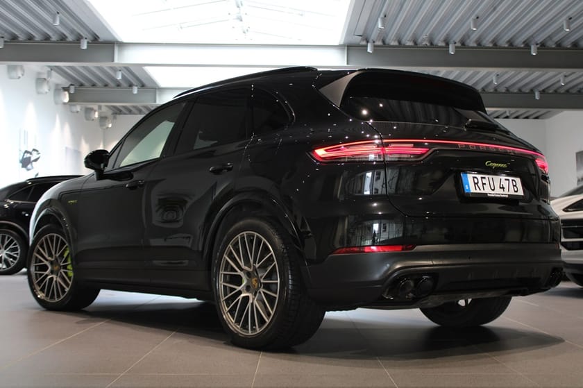 Bild 2 av Porsche Cayenne E-Hybrid Platinum Edition