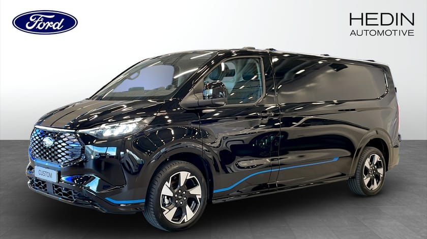 Bild 1 av Ford Transit Custom 82.5 kWh AWD E-CUSTOM  SPORT SKÅP 340L / 360-kamera / Drag