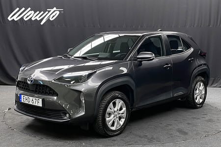 Toyota Yaris Cross Hybrid AWD-i e-CVT 116HK /B-Kamera /Moms