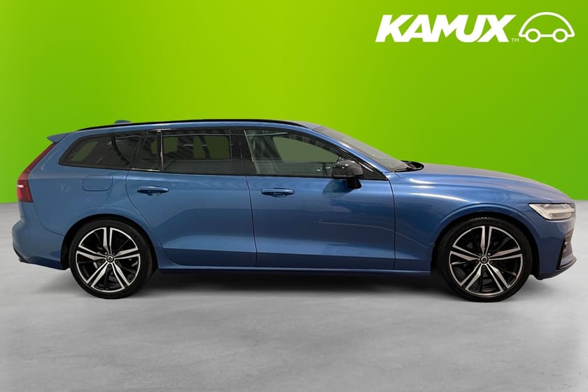 Bild 2 av Volvo V60 D4 R-design 360 H/K Pano Värmare 190hk