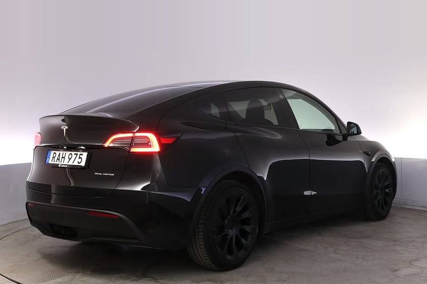 Bild 5 av Tesla Model Y Long Range AWD Autopilot 20" Pano Drag
