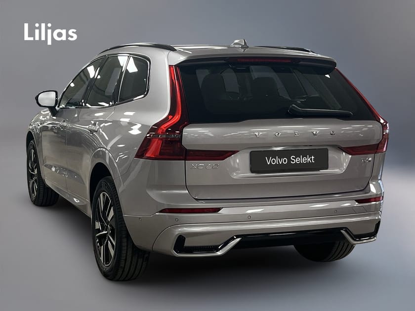 Bild 4 av Volvo XC60 T6 AWD Plus Dark Nordic Edition//360-kamera//