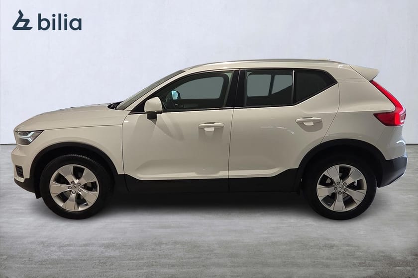 Bild 4 av Volvo XC40 T2 FWD Momentum / Värmare /