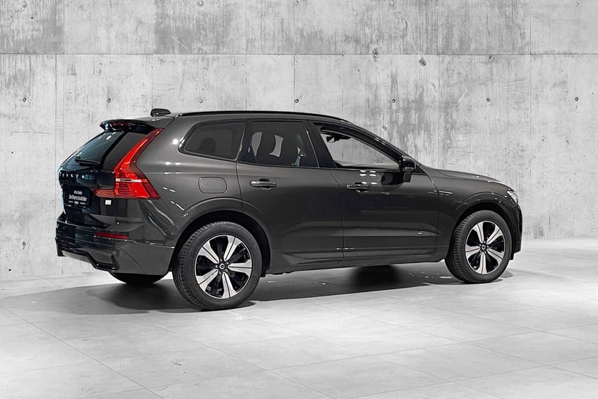 Bilde 5 av Volvo XC60 Recharge T6 Plus Dark SEMI.EL.HF|PANO|TONEDE|SUB|19"