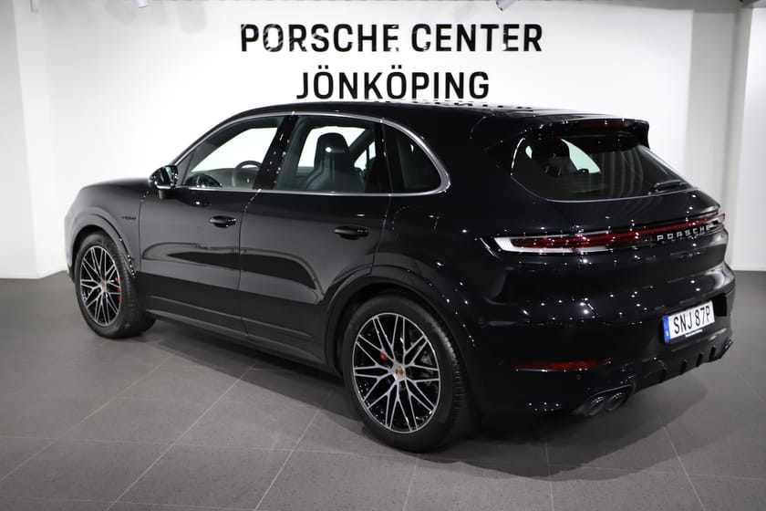 Bild 3 av Porsche Cayenne S E-Hybrid 