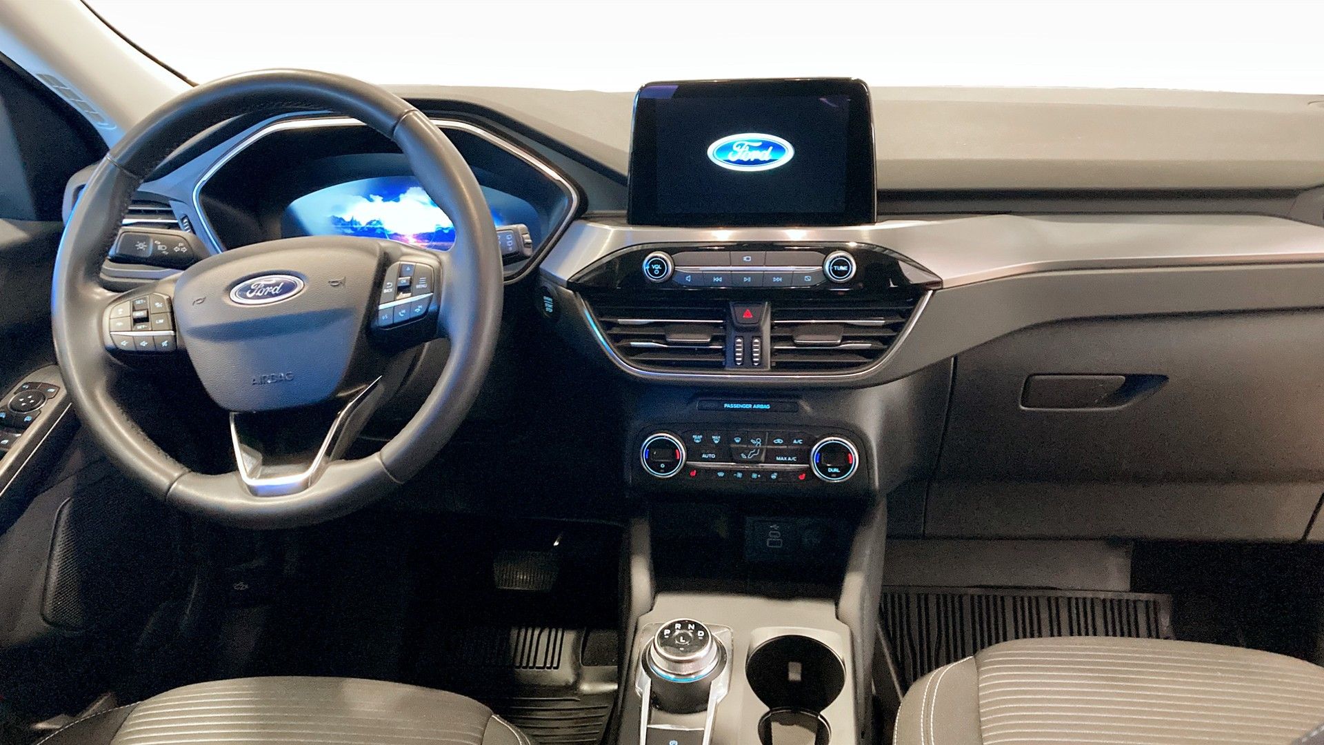 Ford Kuga TITANIUM 2.5 PHEV 2022, bild 4/9