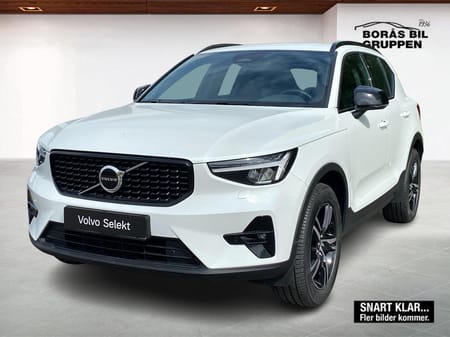 Volvo XC40 B4 FWD Bensin Plus Dark