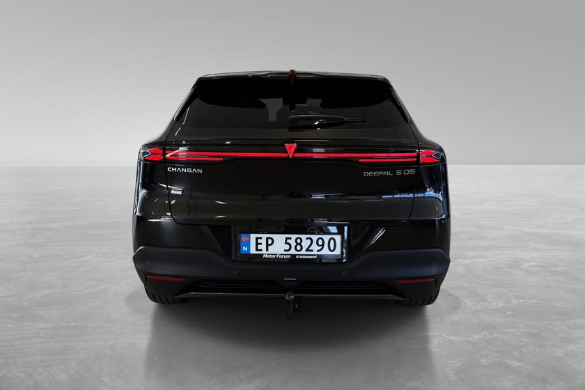 Bilde 4 av Deepal S05 Aurora+/ AWD/ H.feste/ Hud/ CarPlay/ Pano/ 360/ Acc/ +