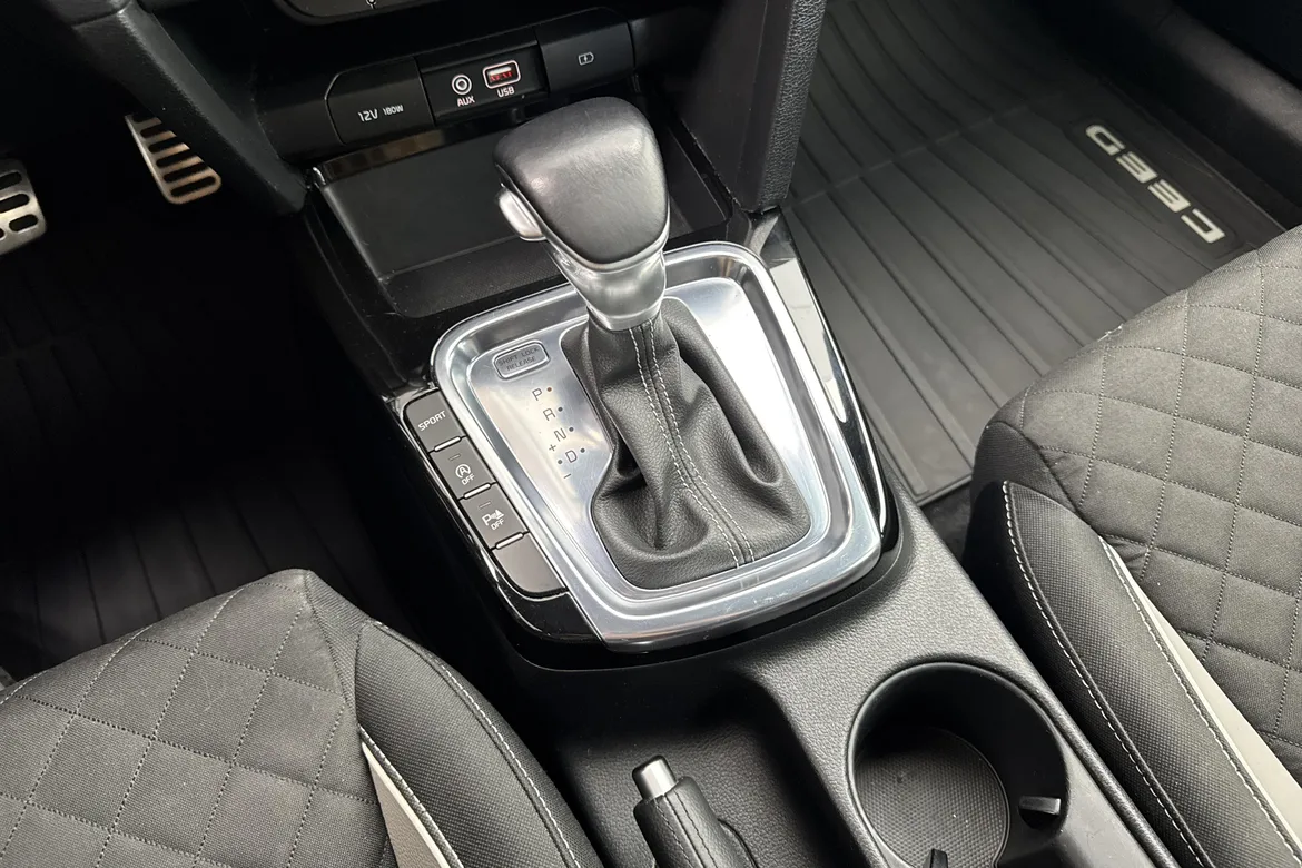 picture of a car