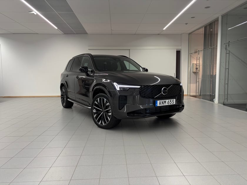 Bild 1 av Volvo XC90 T8 ULTRA DARK 2026