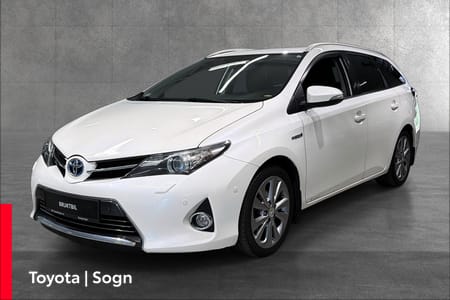 Toyota Auris Touring Sports Hybrid Executive