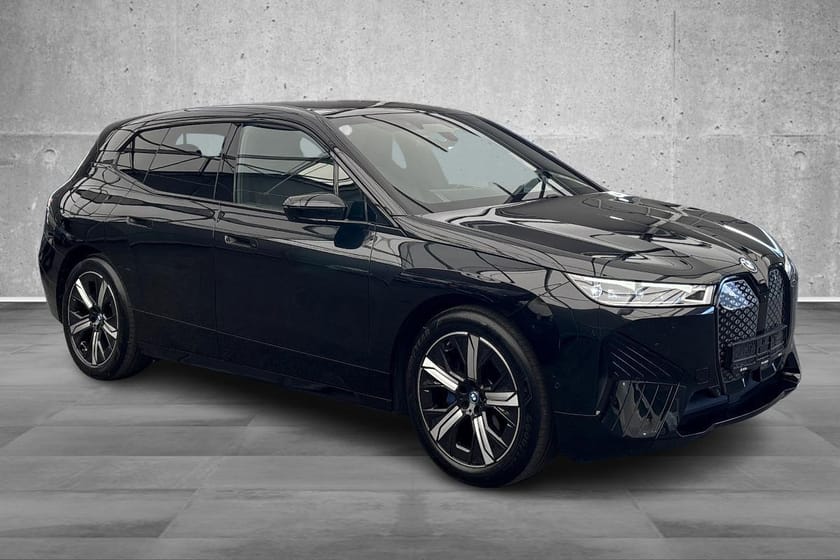 Bilde 2 av BMW iX xDrive40