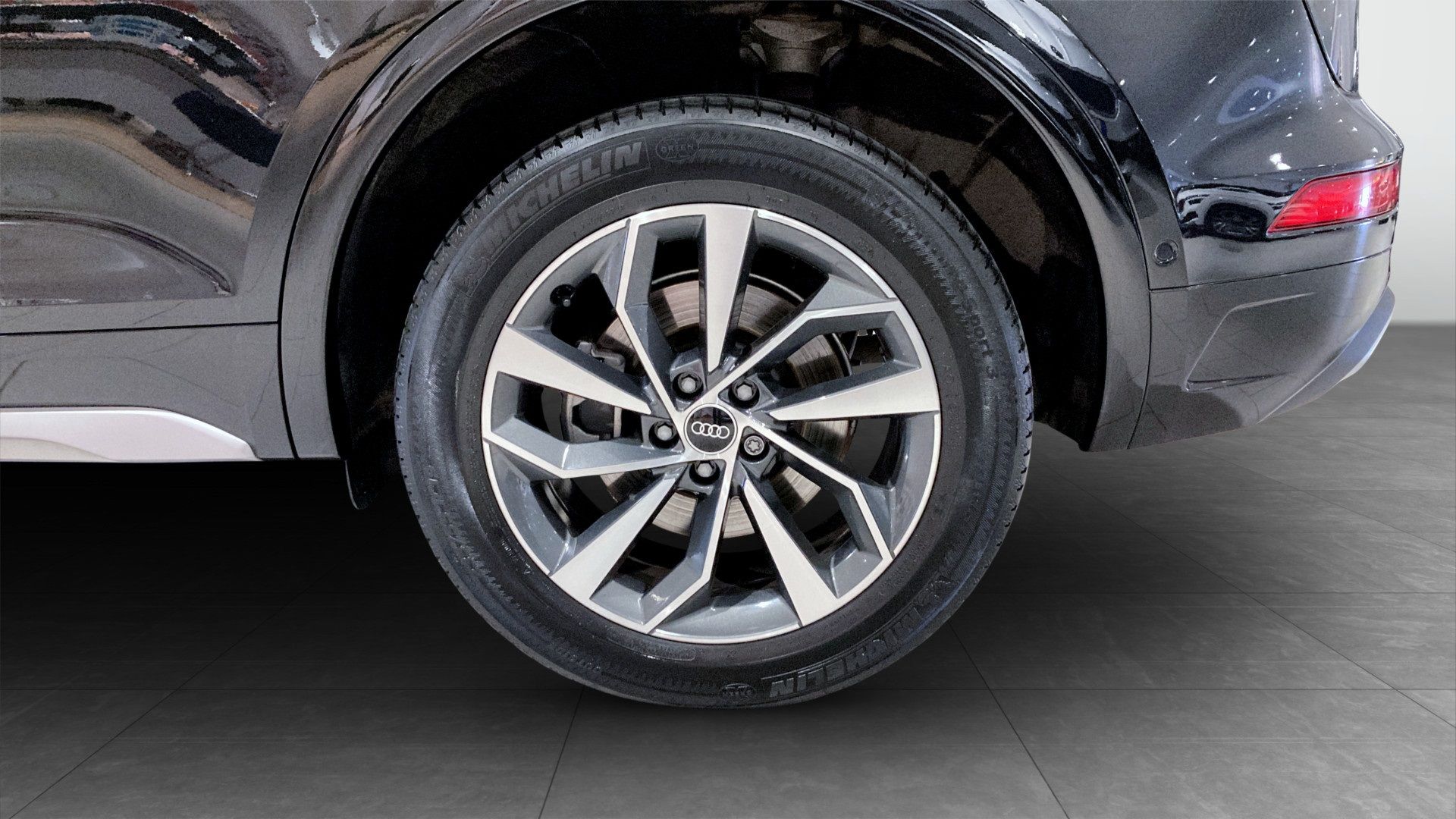 Audi Q5 2021, kuva 6/12