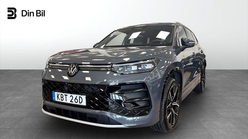 Bild 1 av Volkswagen Tayron 7-seater R-LINE 2.0 TDI | Panorama |Drag | 7-s | Skinn