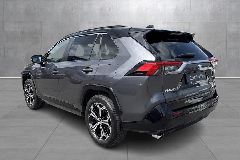 Bilde 3 av Toyota RAV4 Plug-in Hybrid AWD Executive