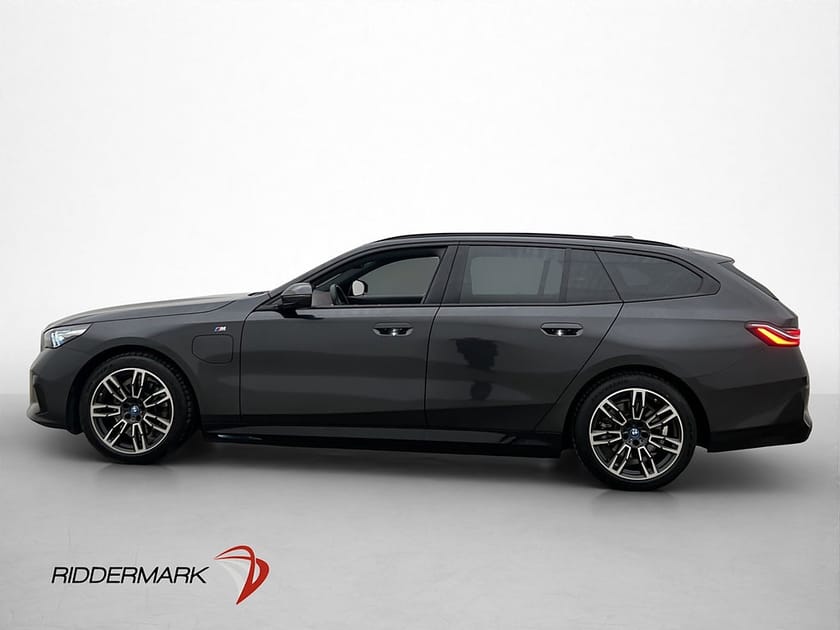 Bild 5 av BMW 530e xDrive Touring M Sport H/K Kamera Skinn Dragkrok