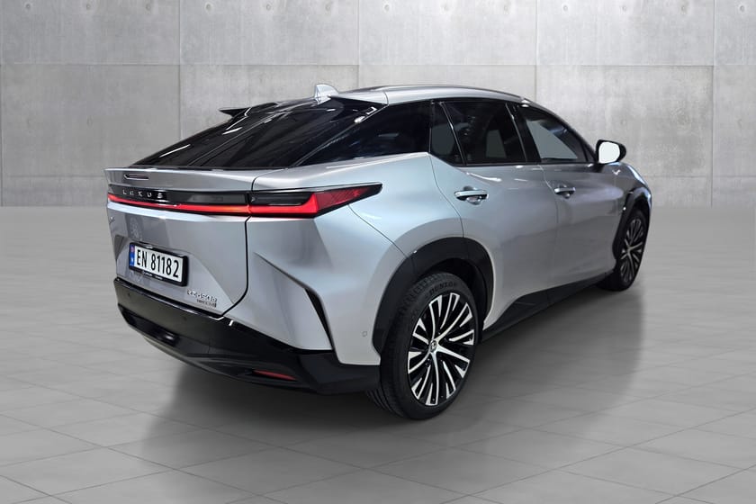Bilde 4 av Lexus RZ 450e AWD Luxury