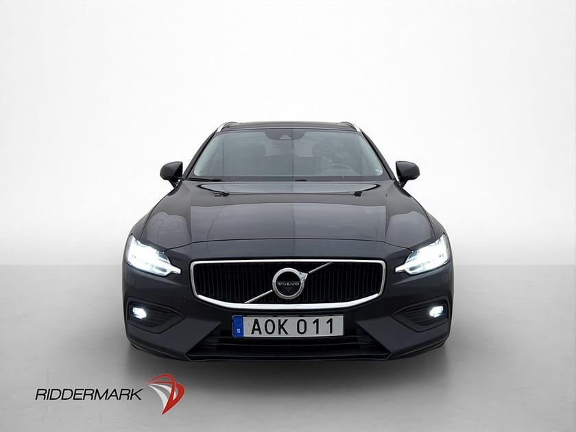 Bild 2 av Volvo V60 T5 250hk Momentum Drag Pano 360°Kamera VoC H/K