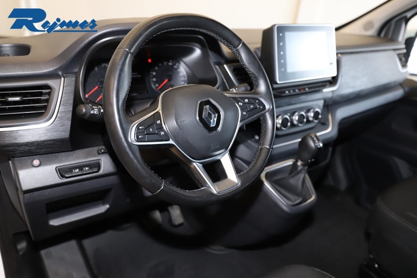 Bild 2 av Renault Trafic Skåpbil D-hytt PhII Nordic L2H1 150 A