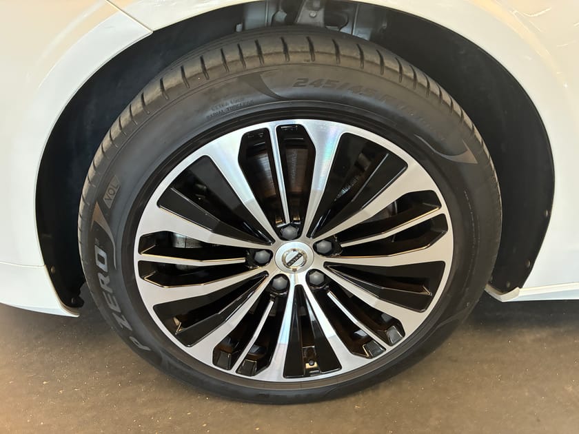 Bild 5 av Volvo V90 Recharge T6 Core Edition / Keyless / Dragkrok / BLIS / Navigation /