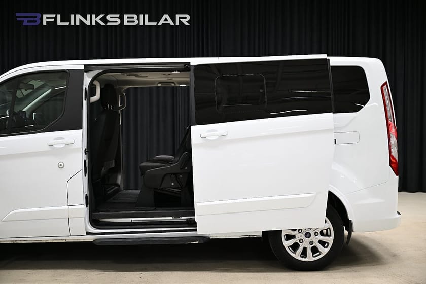 Bild 5 av Ford Tourneo Custom 320 130HK L2 Automat|9Sits|LED|Värmare|NyKamrem|Moms
