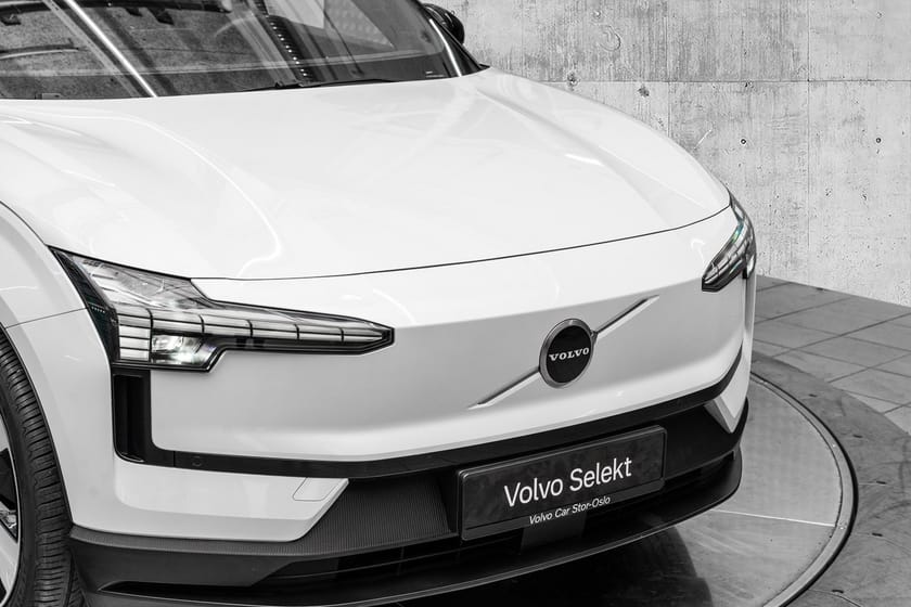 Bilde 2 av Volvo EX30 Twin Motor Performance